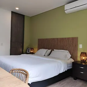 Apartamento Tropical Confort Poblado, Medellín
